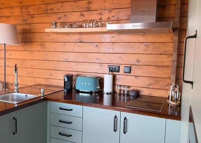 Sunset Eco Shelter 2 *